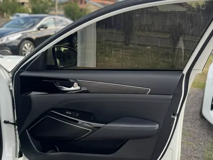 Kia K7 2019 года за 12 100 000 тг. в Алматы – фото 25