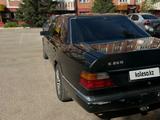 Mercedes-Benz E 220 1993 годаfor1 700 000 тг. в Астана – фото 5