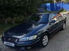 Toyota Camry, 1996