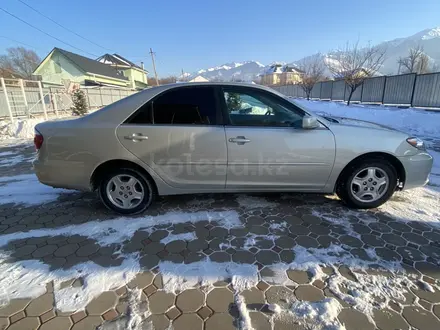 Toyota Camry 2003 года за 5 200 000 тг. в Алматы – фото 7