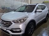 Hyundai Santa Fe 2017 годаүшін9 800 000 тг. в Астана