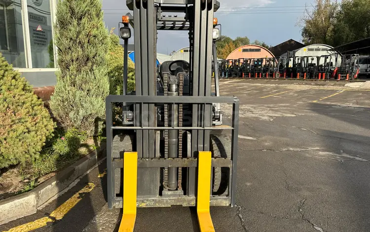 Komatsu  FG35, вагонка, 4.5 метра, газ-бензин 2018 года за 9 450 000 тг. в Алматы