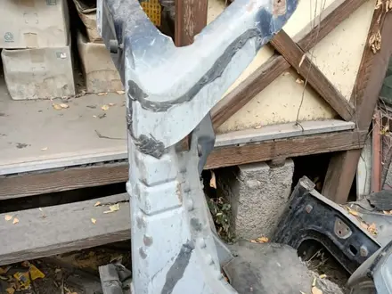 Ланжерон передний на Мерседес ML 163 за 30 000 тг. в Алматы