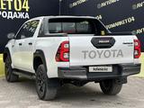 Toyota Hilux 2023 годаүшін24 500 000 тг. в Актобе – фото 5