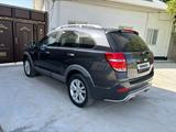 Chevrolet Captiva 2013 года за 6 500 000 тг. в Шымкент – фото 4