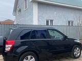 Suzuki Grand Vitara 2011 года за 7 500 000 тг. в Атырау – фото 2