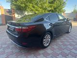 Lexus ES 300h 2012 годаүшін5 800 000 тг. в Атырау – фото 3
