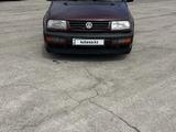 Volkswagen Vento 1993 года за 1 600 000 тг. в Алматы – фото 4