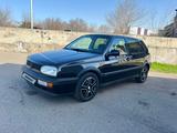 Volkswagen Golf 1995 года за 2 300 000 тг. в Алматы