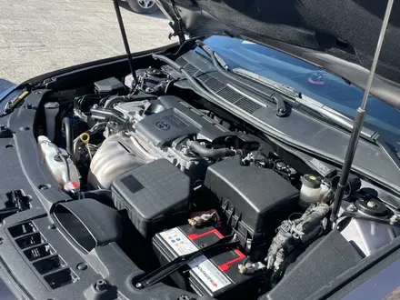 Toyota Camry 2016 года за 13 350 000 тг. в Жанаозен – фото 5