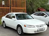 Toyota Camry 1999 года за 3 500 000 тг. в Алматы