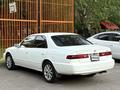 Toyota Camry 1999 года за 3 500 000 тг. в Алматы – фото 5