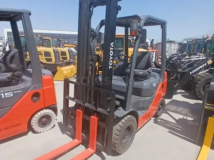 Toyota  Вилочный погрузчик TOYOTA 02-8FDL 1, 5 тонн 2007 года за 6 300 000 тг. в Алматы