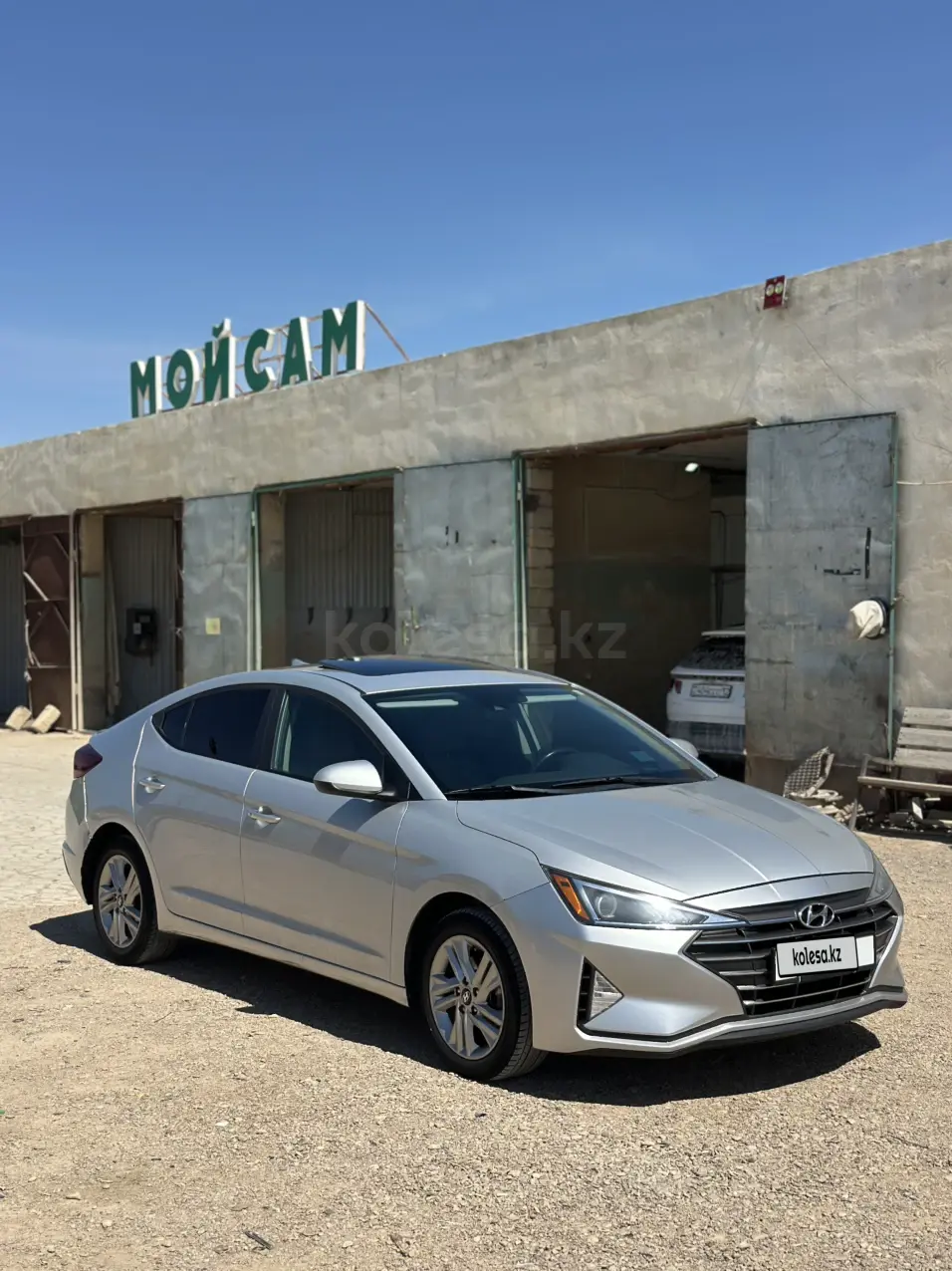 Hyundai Elantra, 2019