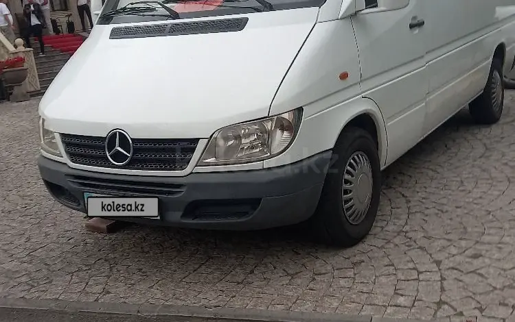 Mercedes-Benz Sprinter 2001 годаfor6 100 000 тг. в Талдыкорган