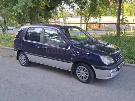 Toyota Raum 1997 года за 2 500 000 тг. в Алматы