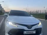 Toyota Camry 2019 года за 13 500 000 тг. в Астана – фото 3