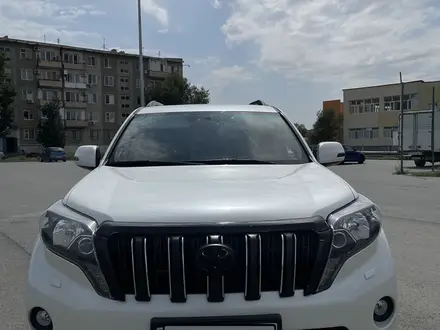 Toyota Land Cruiser Prado 2017 года за 16 500 000 тг. в Атырау