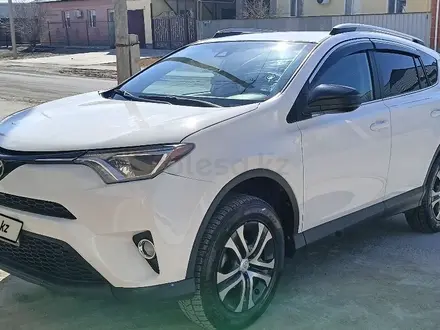 Toyota RAV4 2018 годаүшін12 500 000 тг. в Кызылорда – фото 2