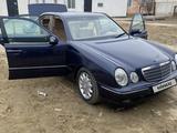 Mercedes-Benz E 280 2000 года за 4 400 000 тг. в Атырау – фото 4