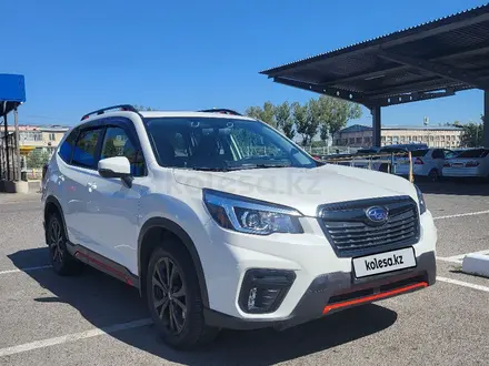 Subaru Forester 2019 года за 12 400 000 тг. в Алматы – фото 3