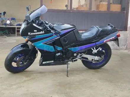 Kawasaki  GPX 600 1998 года за 1 000 000 тг. в Шымкент