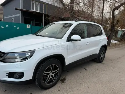 Volkswagen Tiguan 2014 года за 5 300 000 тг. в Алматы – фото 3