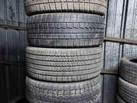 215/45R17 Зимние одиночки. за 15 000 тг. в Алматы