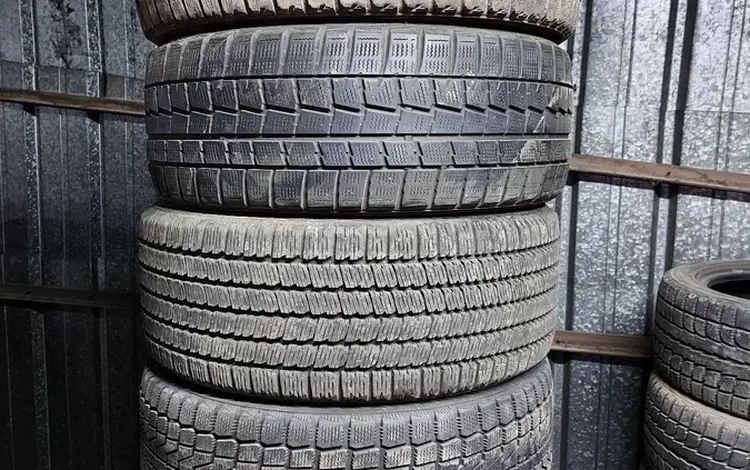 215/45R17 Зимние одиночки. за 15 000 тг. в Алматы