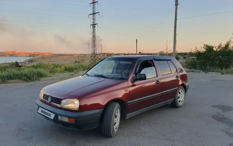 Volkswagen Golf 1992 годаүшін1 650 000 тг. в Жезказган