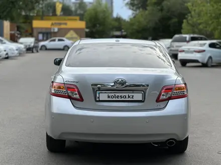 Toyota Camry 2011 года за 9 100 000 тг. в Алматы – фото 6