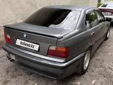 BMW 325 1995 года за 2 200 000 тг. в Алматы – фото 3