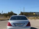 Mercedes-Benz S 550 2007 года за 7 000 000 тг. в Балхаш – фото 2