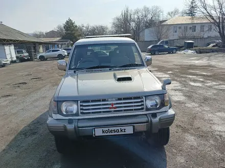 Mitsubishi Pajero 1996 года за 3 400 000 тг. в Алматы – фото 2