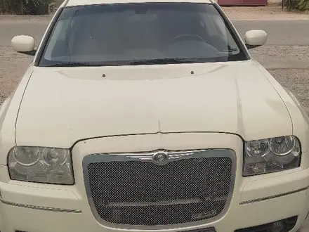 Chrysler 300C 2007 года за 4 500 000 тг. в Туркестан – фото 3