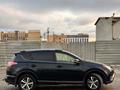Toyota RAV4 2018 года за 11 600 000 тг. в Актау – фото 3