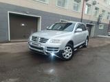 Volkswagen Touareg 2004 года за 6 600 000 тг. в Петропавловск