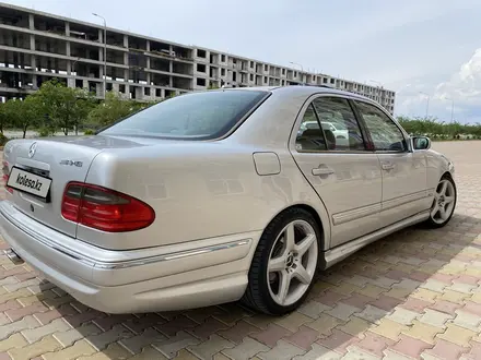 Mercedes-Benz E 320 2001 года за 6 500 000 тг. в Жанаозен – фото 7