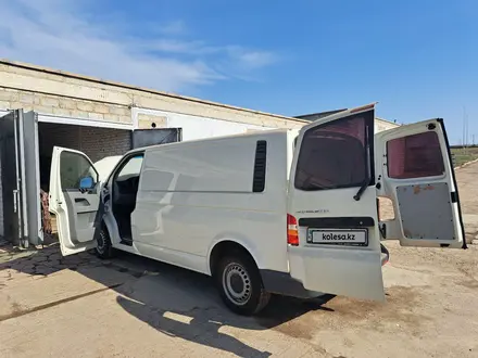 Volkswagen Transporter 2009 годаүшін8 500 000 тг. в Степногорск