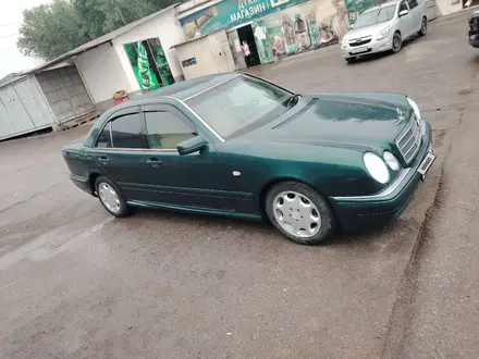 Mercedes-Benz E 280 1996 года за 1 850 000 тг. в Алматы – фото 6