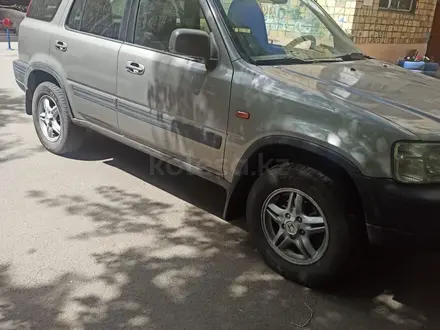 Honda CR-V 1998 года за 4 000 000 тг. в Караганда