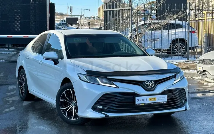 Toyota Camry 2018 годаүшін10 900 000 тг. в Актау