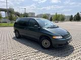 Plymouth Voyager 2000 года за 2 000 000 тг. в Алматы