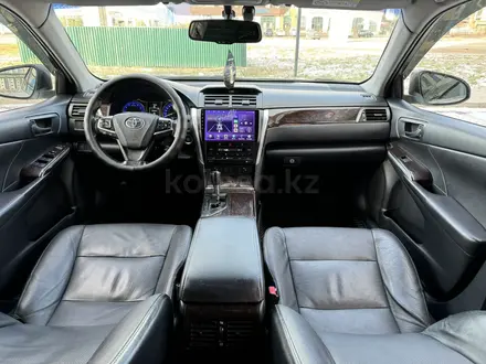 Toyota Camry 2015 года за 9 700 000 тг. в Астана – фото 34