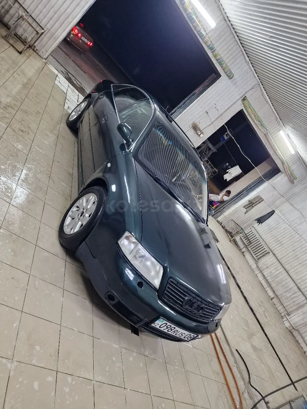 Audi A6, 1998