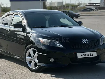 Toyota Camry 2011 года за 7 800 000 тг. в Жанаозен – фото 2