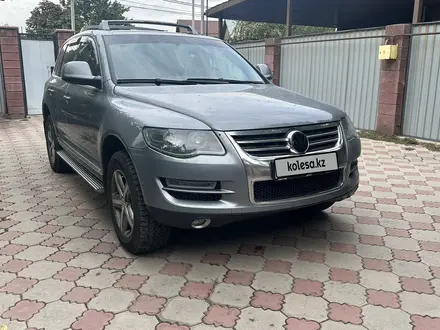 Volkswagen Touareg 2008 года за 6 450 000 тг. в Алматы