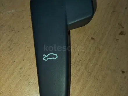 Ручка капота 6R18235339B9 за 6 200 тг. в Астана