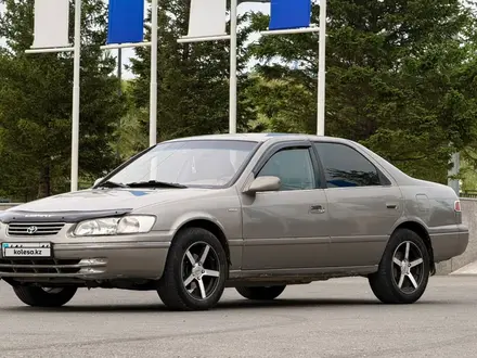 Toyota Camry 2001 года за 3 300 000 тг. в Усть-Каменогорск – фото 5