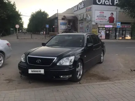 Toyota Celsior 2004 года за 4 300 000 тг. в Уральск – фото 2